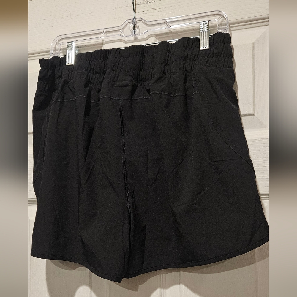 AVIA ACTIVE RUNNING SHORTS - Picture 3 of 3